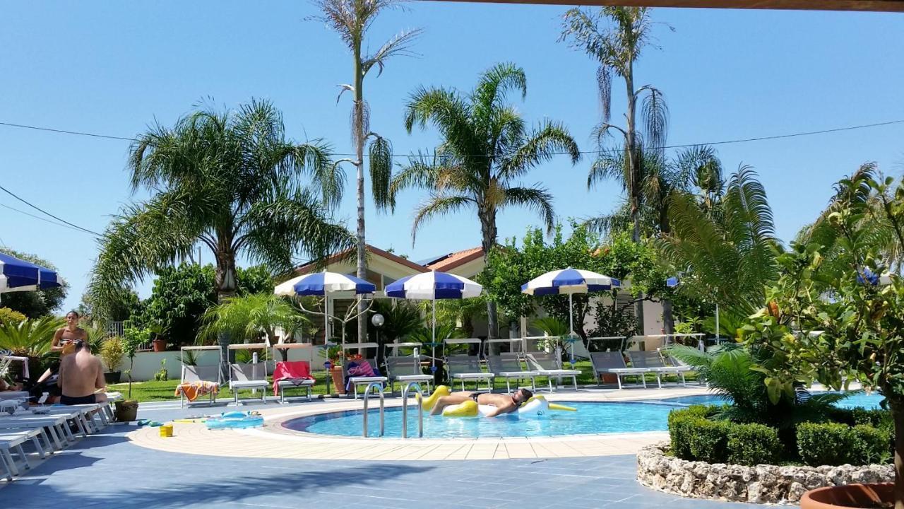 Hotel Damanse Santa Domenica Talao Exterior foto
